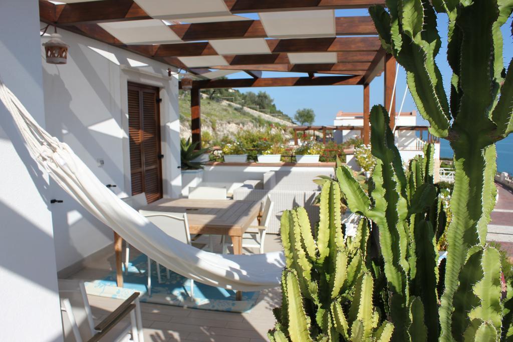 Holiday Lodge Al Porto Mattinata Exteriér fotografie