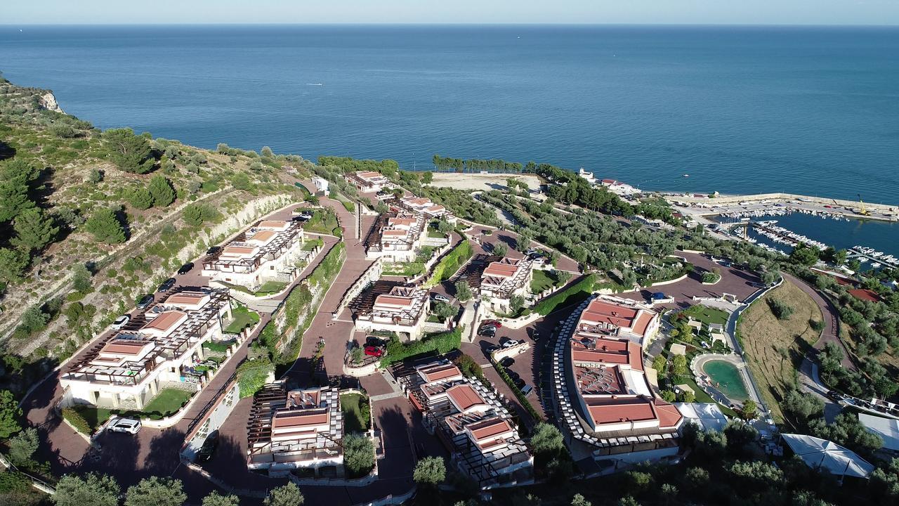 Holiday Lodge Al Porto Mattinata Exteriér fotografie