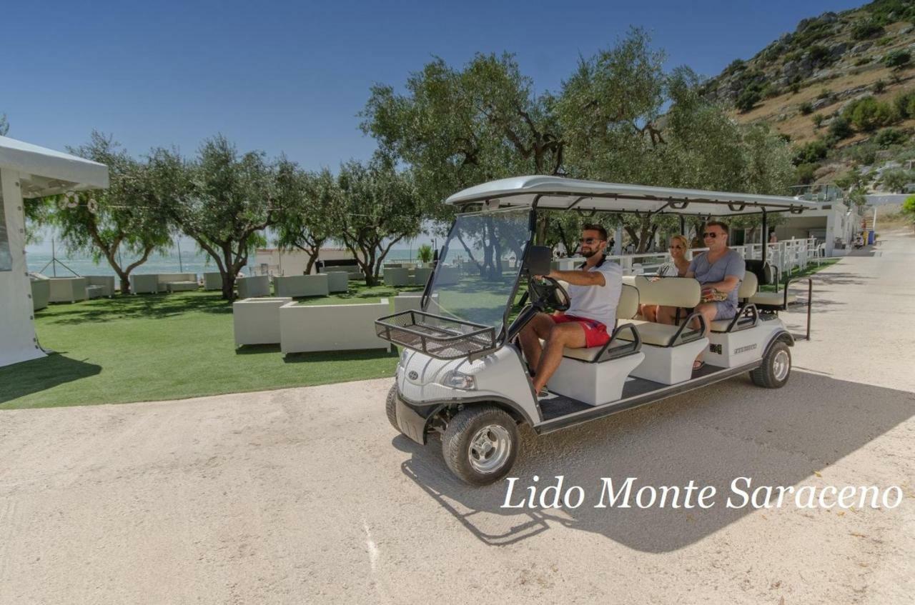 Holiday Lodge Al Porto Mattinata Exteriér fotografie